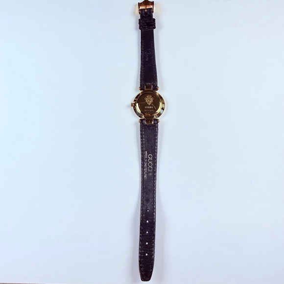 GUCCI Ladies 18K Gold Plated 4500L Swiss Watch VTG Box Papers Receipt BNIB 90's - Picture 5 of 13